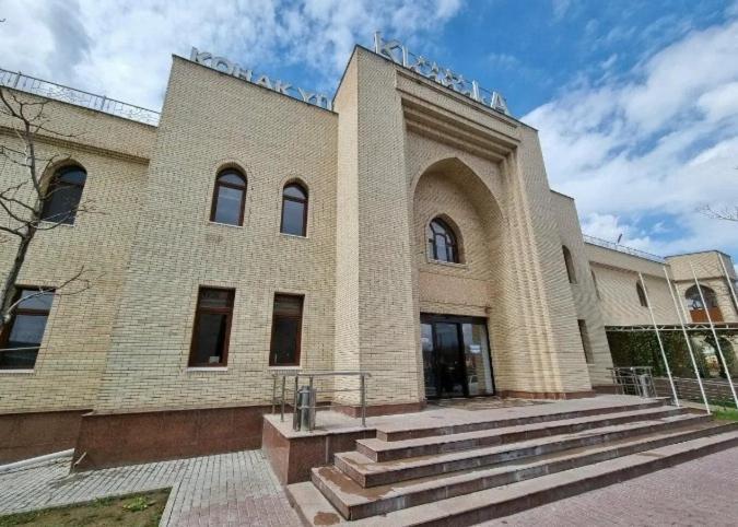 Hotel Khanaka Turkistan Екстер'єр фото