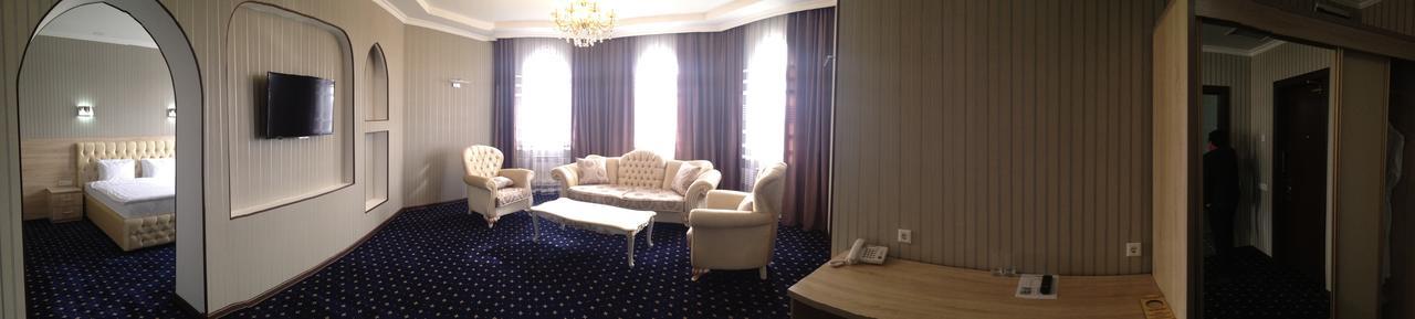 Hotel Khanaka Turkistan Екстер'єр фото